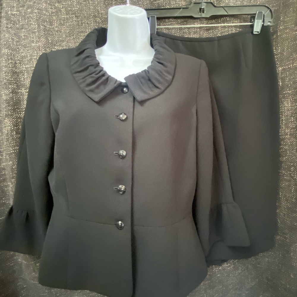 Kim Rogers Signature Suit Jacket Skirt Set